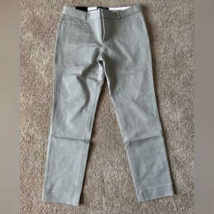 NEW w/ tags - Banana Republic gray Sloan pant size 6
